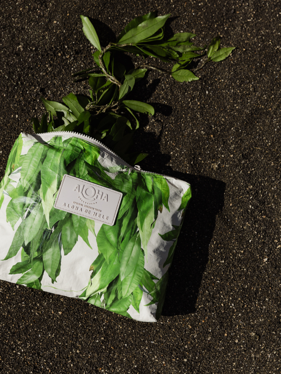 Mid Pouch – Lei Maile Mid Pouch – Lei Maile