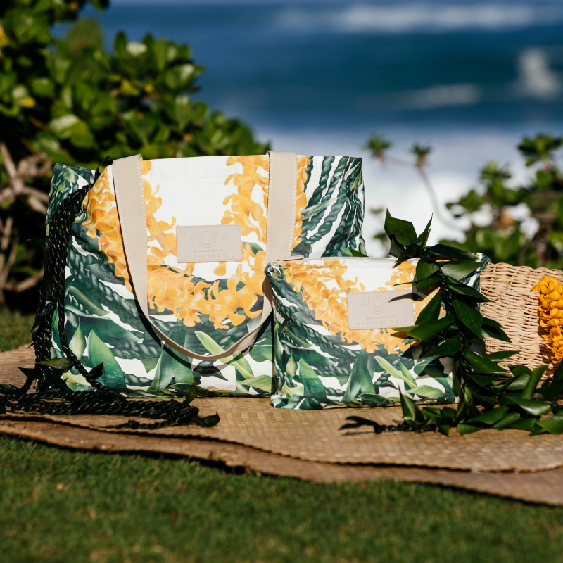 Aloha Collection × Aloha De Mele コラボ ポーチ Mid Pouch -