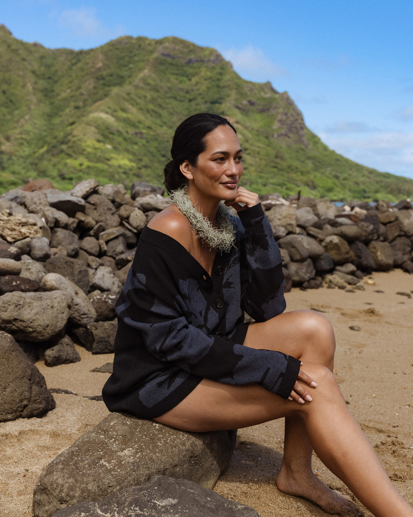 ʻEleʻele Knit Cardigan Sweater - Aloha de Mele