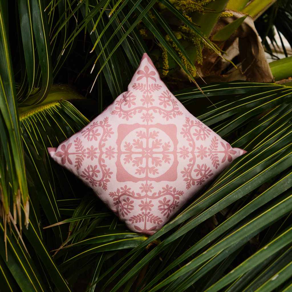Naupaka Kuahiwi Pillow Cover - Aloha de Mele